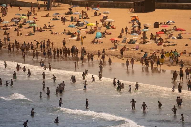 Summer Heat Is No Longer a Side Note (Image Credits: Pexels)