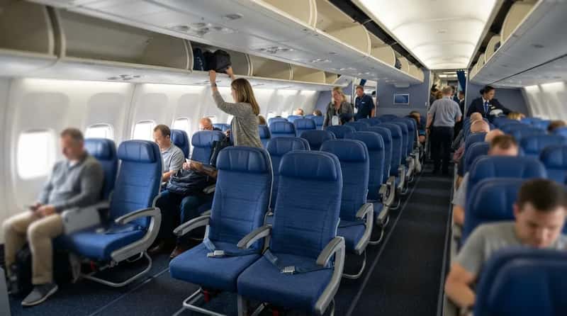 #5 - United Now Sorts Economy by Window, Middle, and Aisle (Image Credits: Gemini)