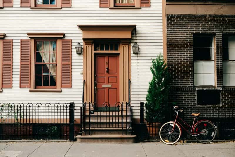 Seven Standard Rules, Plus Optional Requests (Image Credits: Unsplash)