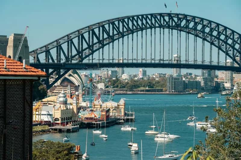 Australia: the country that started the plain packaging movement (Image Credits: Pexels)