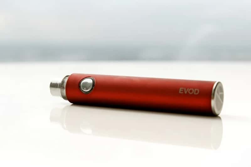 2. E-cigarettes, vape pens, and other battery-powered smoking devices (Ecigclick.co.uk, Flickr, CC BY 2.0)