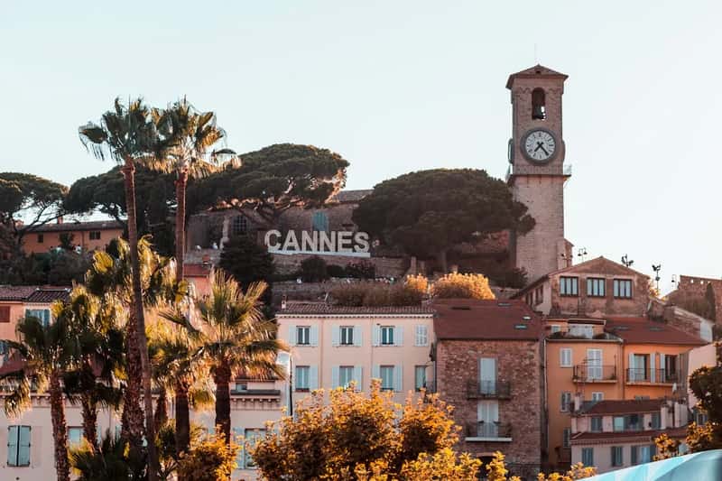 Cannes caps ships and crowds (Image Credits: Unsplash)