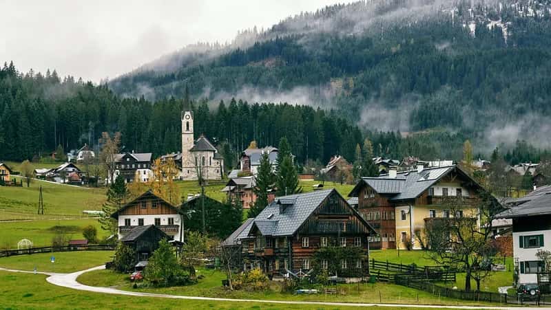 5. Austria: Where Dietary Consumption Is Among the World's Highest (Image Credits: Flickr)