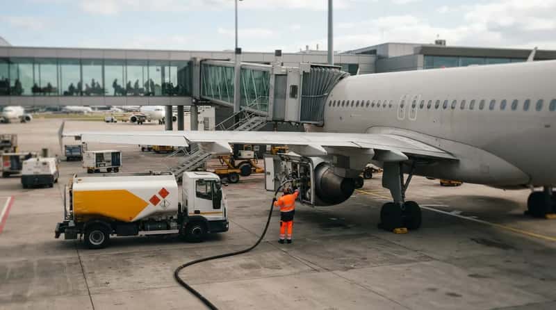 #5 - Airlines Quietly Load Extra Fuel To Dodge High Prices Elsewhere (Image Credits: Gemini)