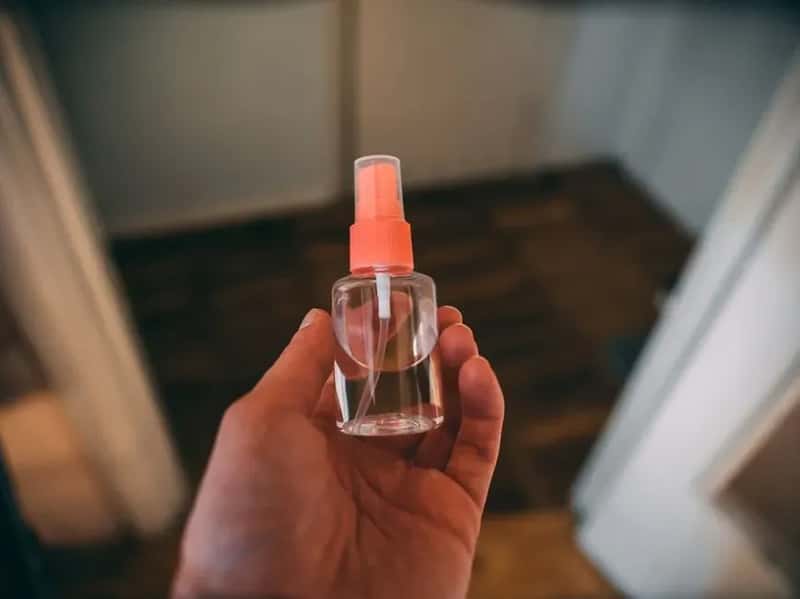 #6 - Still Not Knowing the 3-1-1 Liquids Rule (Image Credits: Pexels)