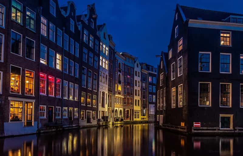 5. Netherlands: Generosity and Prosperity Combined (Image Credits: Pixabay)
