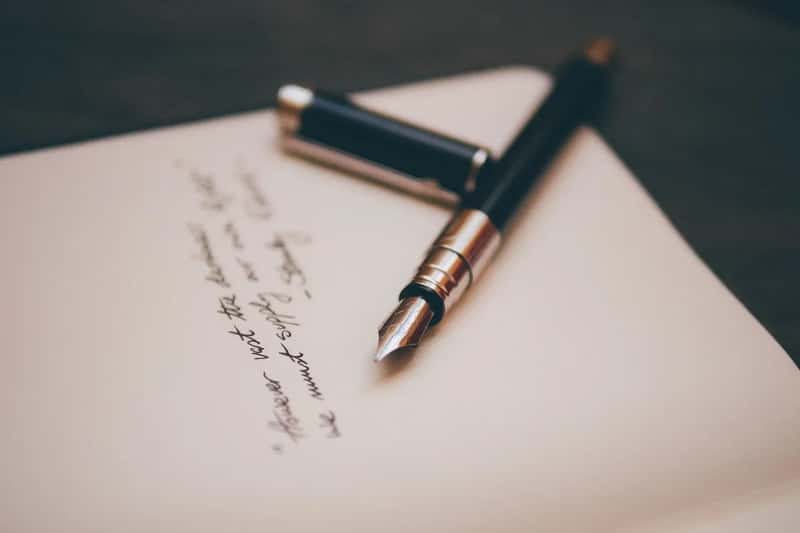 10. A handwritten note gets remembered longer than a room upgrade (Image Credits: Pixabay)