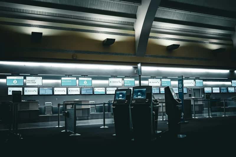 Choosing a Human Over the Kiosk (Image Credits: Unsplash)