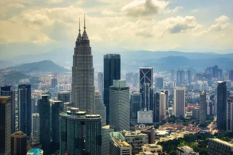 5. Malaysia: Modern Cities, Island Escapes, and Real Savings (Image Credits: Pexels)