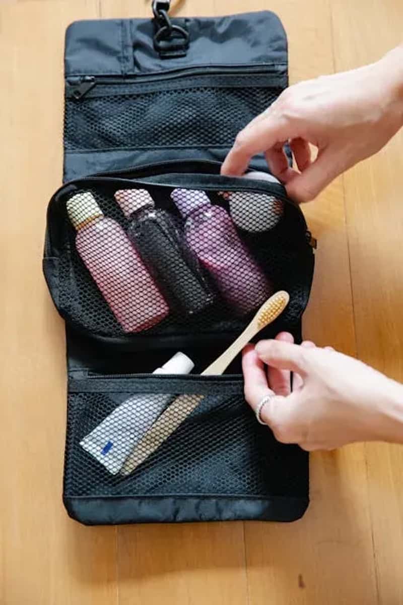 #15 - Put Your 3-1-1 Liquids Bag in the Front Pocket, Not Buried Inside (Image Credits: Pexels)