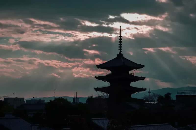 Tokyo and Kyoto, Japan (Image Credits: Unsplash)