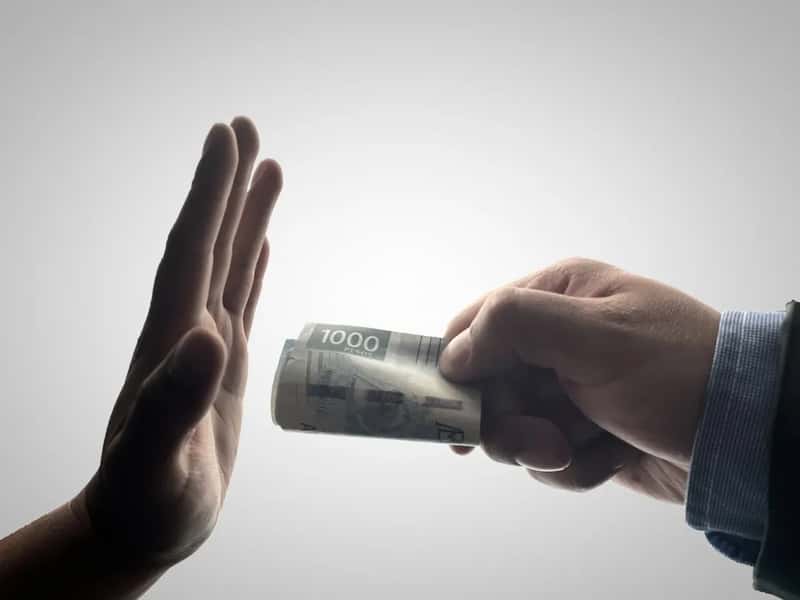 When "Limited Refundable" Turns Out to Be Nothing (Image Credits: Unsplash)