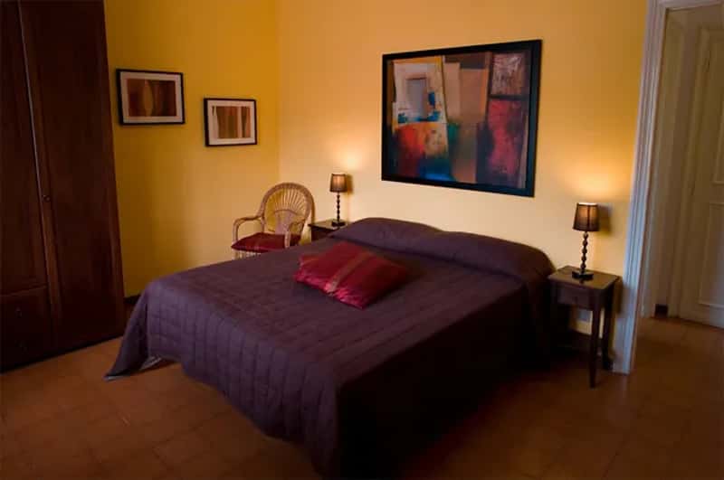 6. Quiet Room Placement and Noise Preferences (B&B Roma Adema, Flickr, CC BY 2.0)