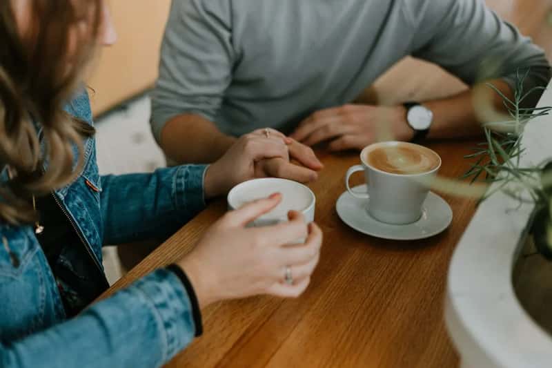 1. Dating a passenger can get you fired on the spot (Image Credits: Unsplash)