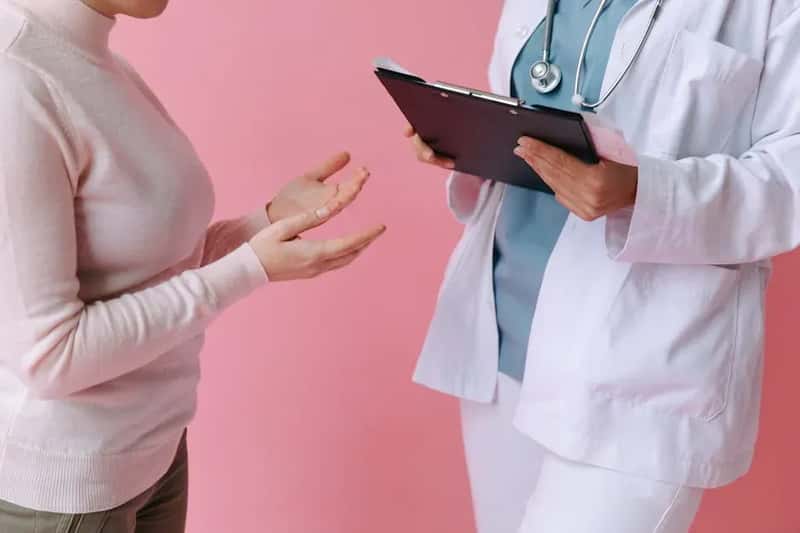1. Your Symptoms Are Dismissed Without Proper Evaluation (Image Credits: Pexels)