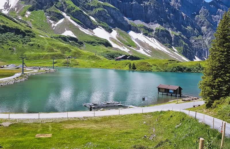 2. Switzerland (Image Credits: Unsplash)