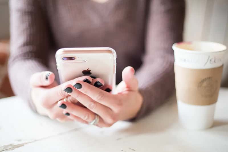 9. Reaching out to home contacts at oddly frequent or inconvenient hours (By Kristin Hardwick, CC0)