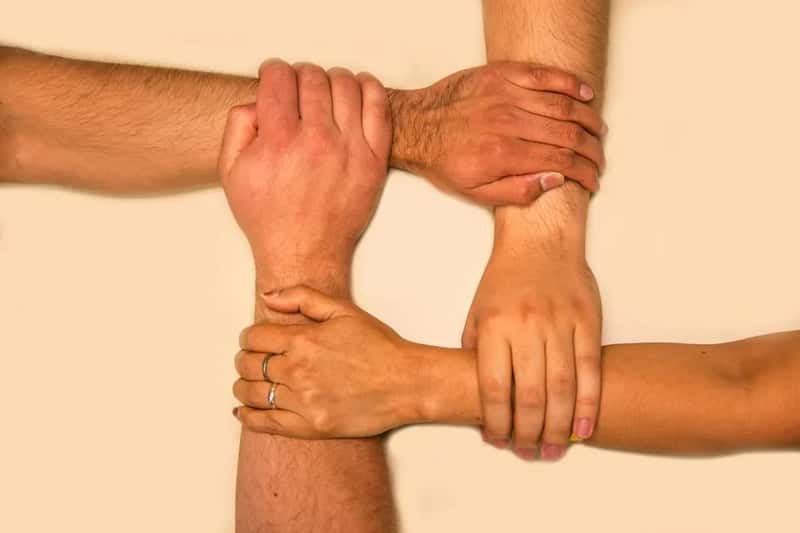 Expat communities and support networks (Image Credits: Pexels)