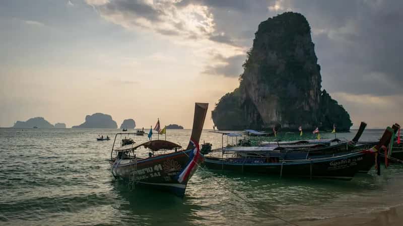 3. Thailand - Where Your Dollar Goes Roughly Three Times Further (Image Credits: Unsplash)