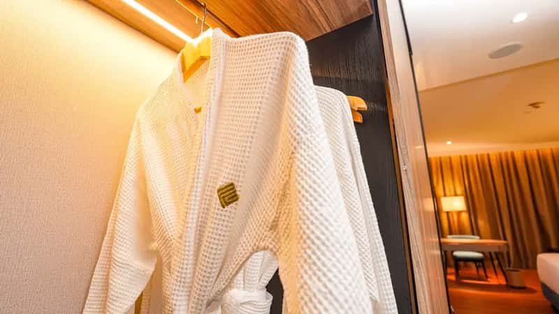 #10 – Hotels Have Far More Free Items Than You've Ever Asked For (Image Credits: Unsplash)