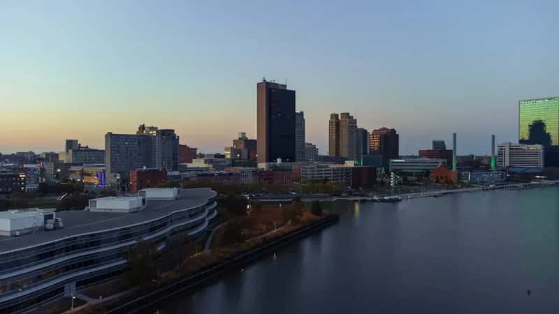 Toledo, Ohio: Where Culture Meets Affordability Along the Lake (Image Credits: Unsplash)