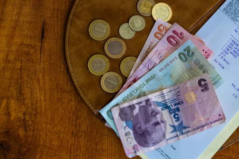 The average traveler's budget has grown fast in just two years (Image Credits: Pexels)
