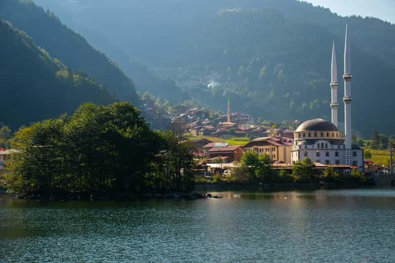 11. Trabzon: The Empire's Black Sea Gateway (Image Credits: Unsplash)
