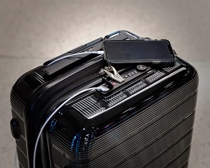 1. Smart Luggage With Non-Removable Batteries (Image Credits: Unsplash)