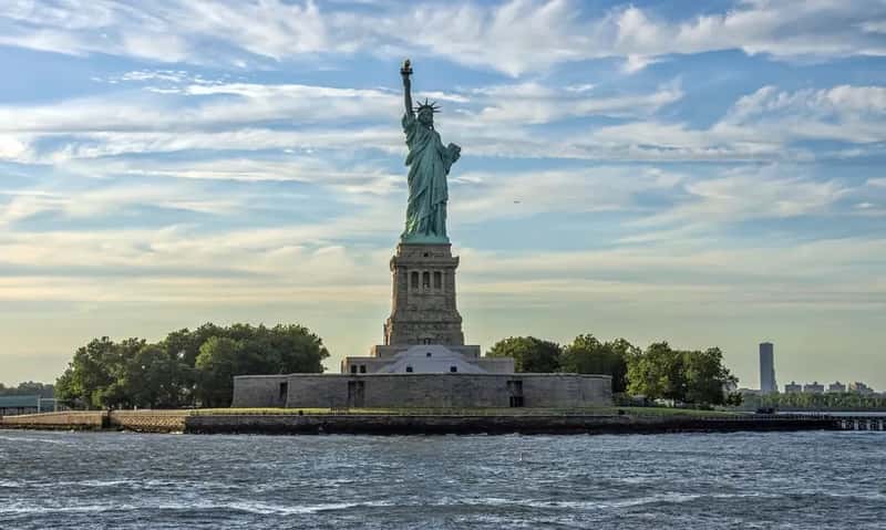 10. Statue of Liberty (Image Credits: Rawpixel)