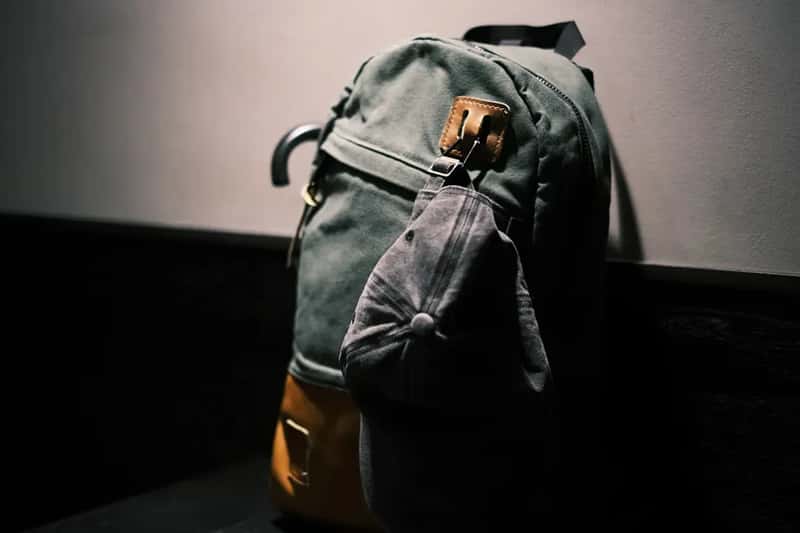 8. Pack a Proper Comfort Kit in Your Carry-On (Image Credits: Unsplash)
