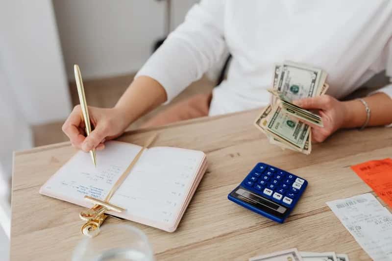 How the Month Adds Up (Image Credits: Pexels)
