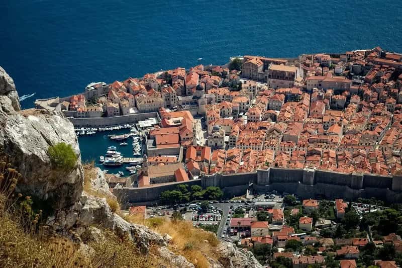 Croatia: Adriatic Coastal Beauty (Image Credits: Pixabay)