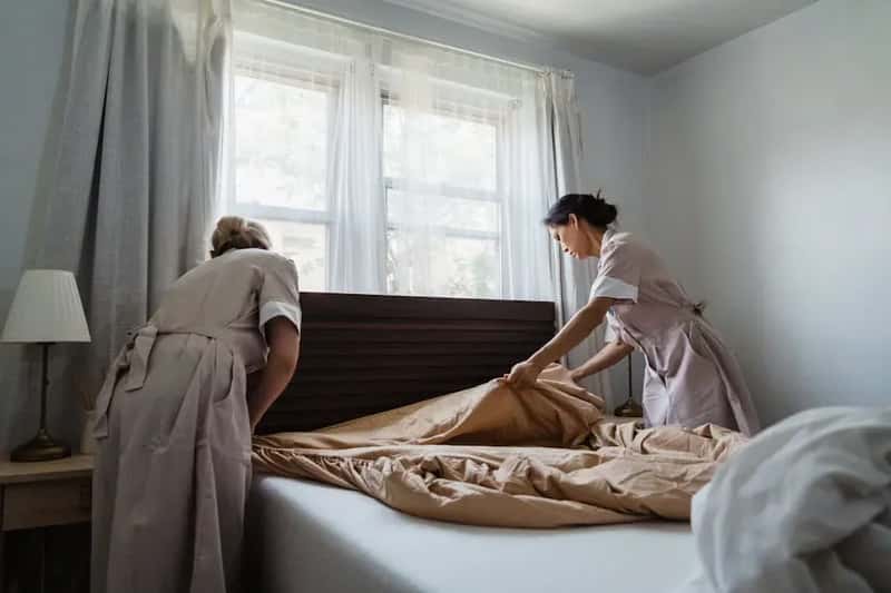 #7 - Not Tipping Housekeeping (Especially After a Messy Stay) (Image Credits: Pexels)