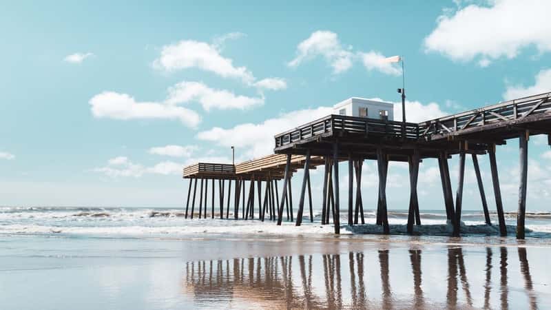 The fishing pier and boardwalk of Ocean City, NJ