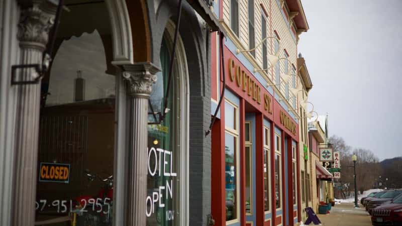LANESBORO MN, UNITED STATES - Jan 03, 2022: A Downtown decorated for Christmas Holidays in rural Lanesboro