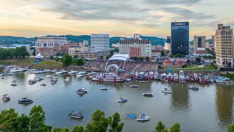 CHARLESTON, UNITED STATES - Jul 03, 2022: The view of the harbor from a drone on the day of the Sternwheel Regatta festival Charleston, USA 