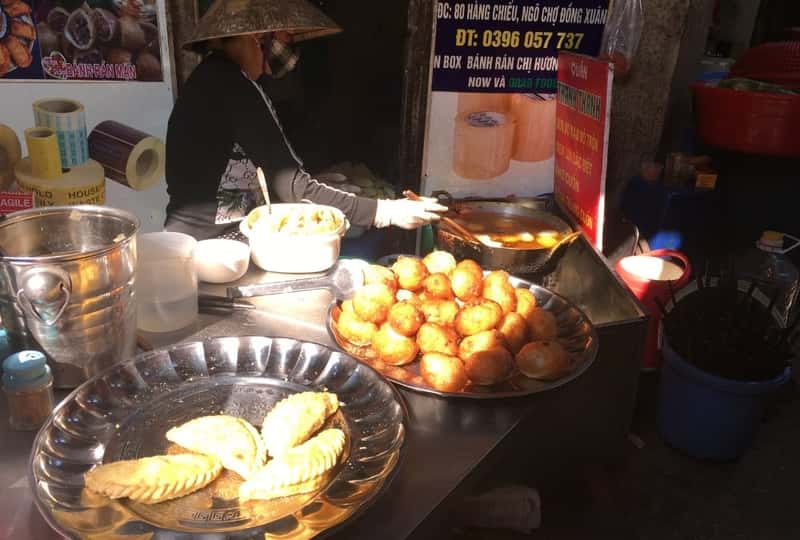 Is Vietnamese street food safe for tourists