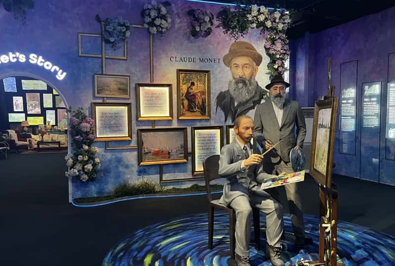 Van Gogh First Room