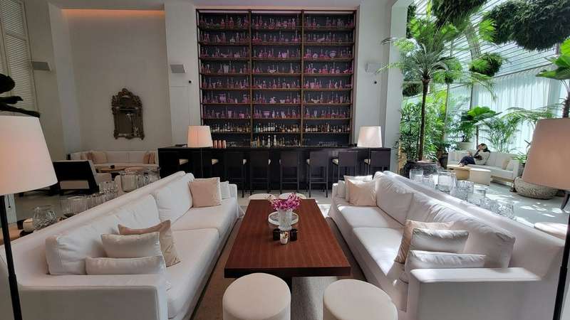 Review: The St. Regis Singapore
