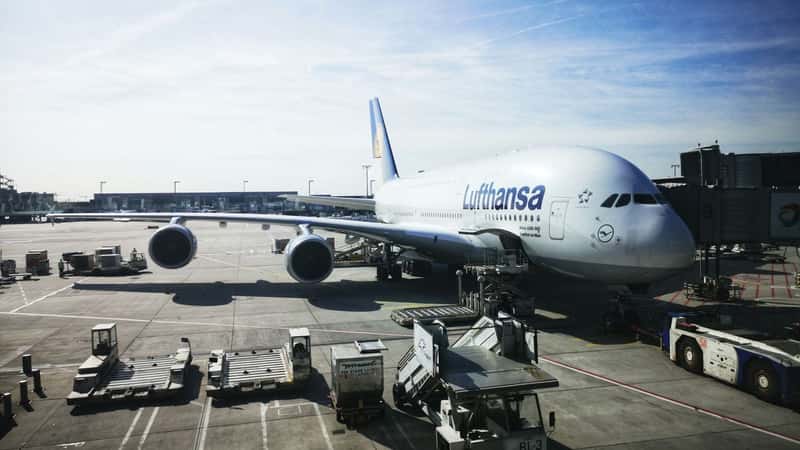 A month later, Lufthansa First awards still aren’t showing through partner programs: Here’s why it matters