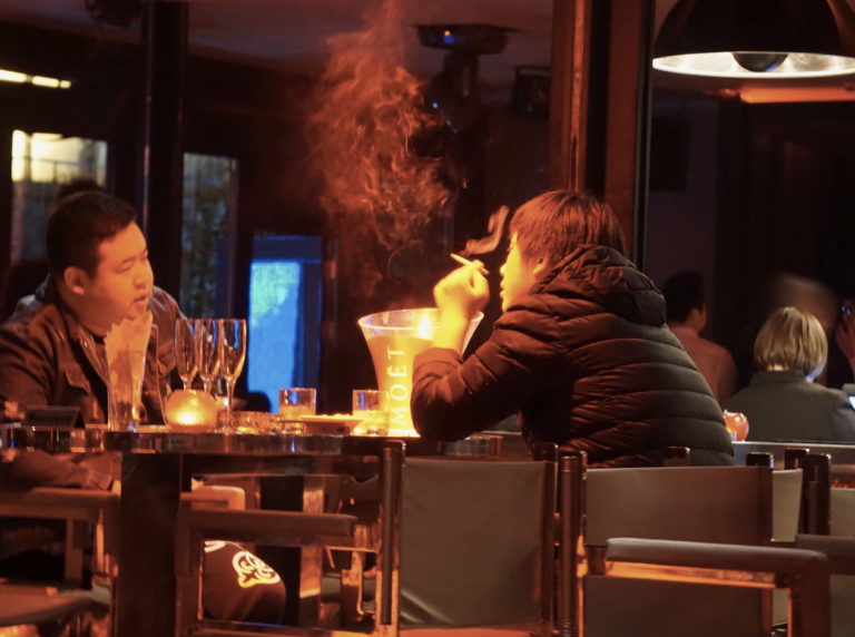 Travelers Who Smoke Have an Intriguing New Option