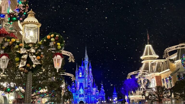 9 Tips for Planning Your Magical Disney World Christmas Celebration