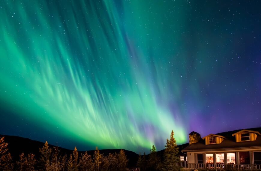 Northern Lights in the USA: 12 Places Most Likely to Glow This Winter