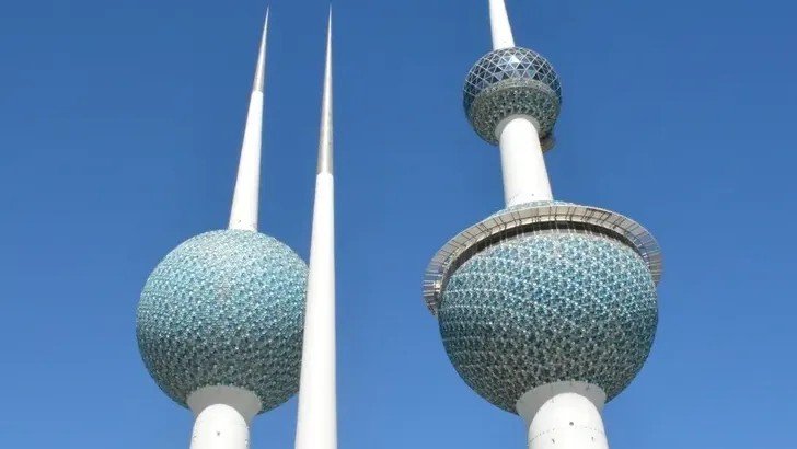10 Countries Where Locals Welcome Tourists (And 3 That Don't), International Polling Shows