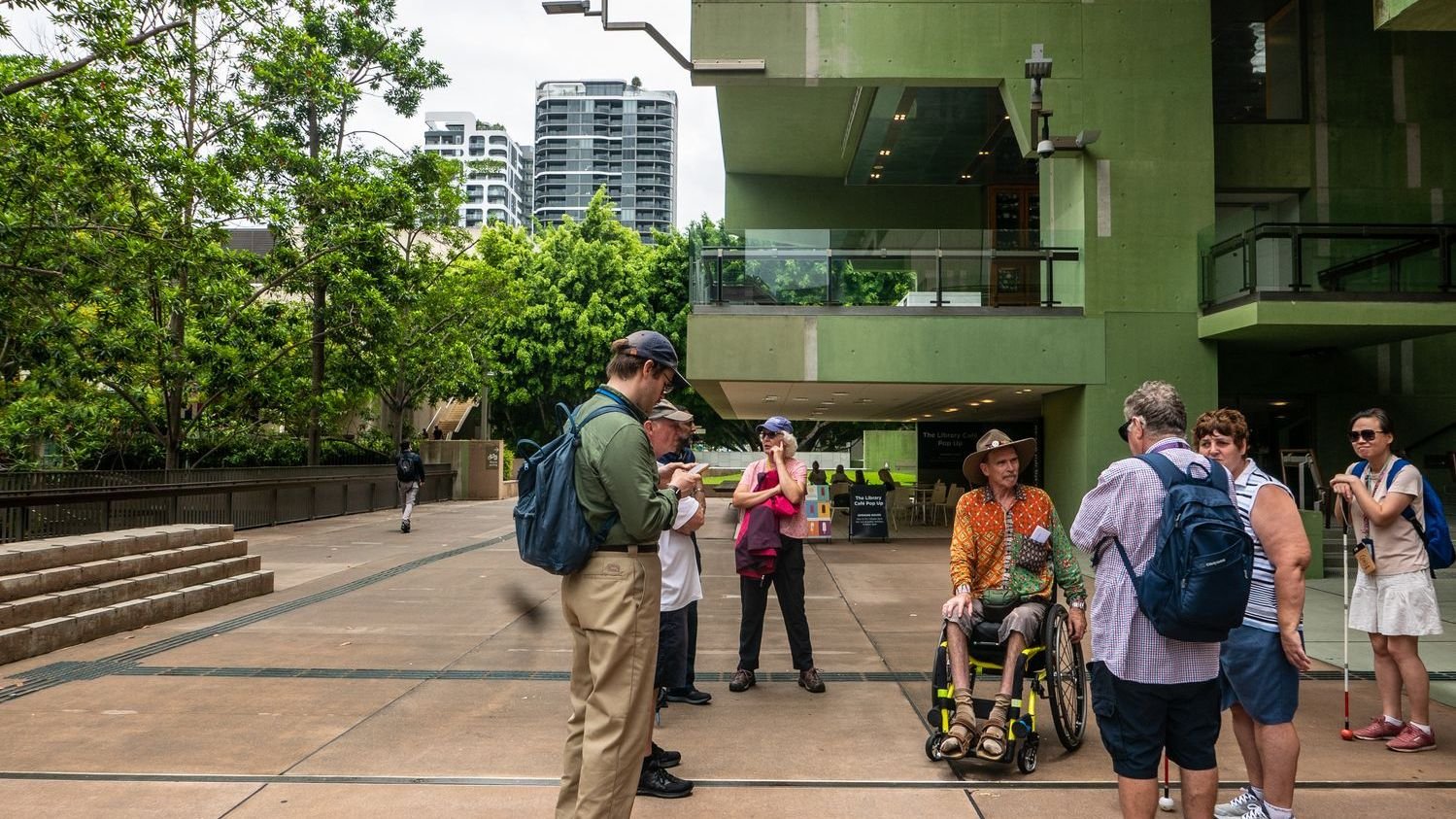 Travel Expert Who's Visited 70 Countries Shares 7 Phrases Americans Should Never Say Abroad