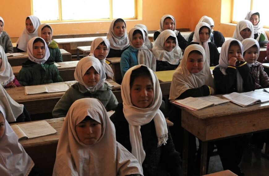 5 Countries Famous For Strong Feminism And 2 Where Women Still Can't Get An Education