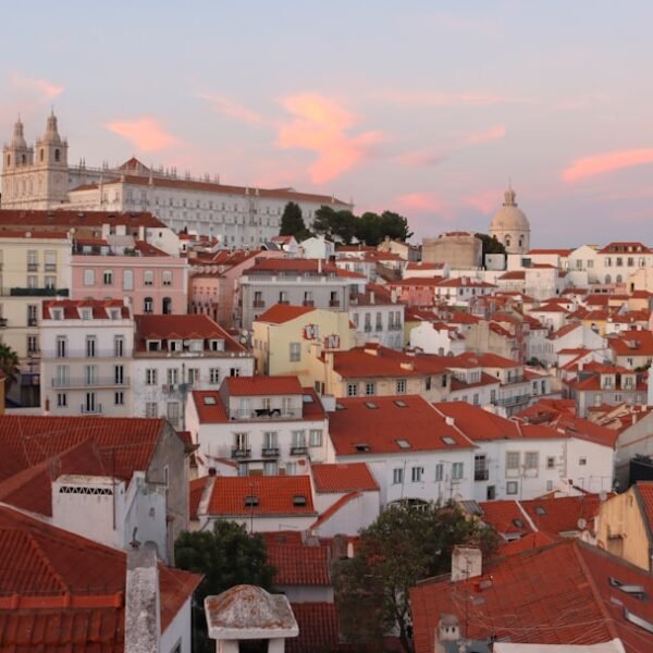 7 Countries Where Americans Can Retire Like Royalty On A Modest Budget